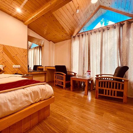 The Radhika - A Luxury Resort In Mountains มะนาลี ภายนอก รูปภาพ